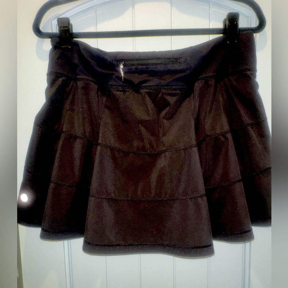 Lululemon Pace Rival Skirt- Size 8